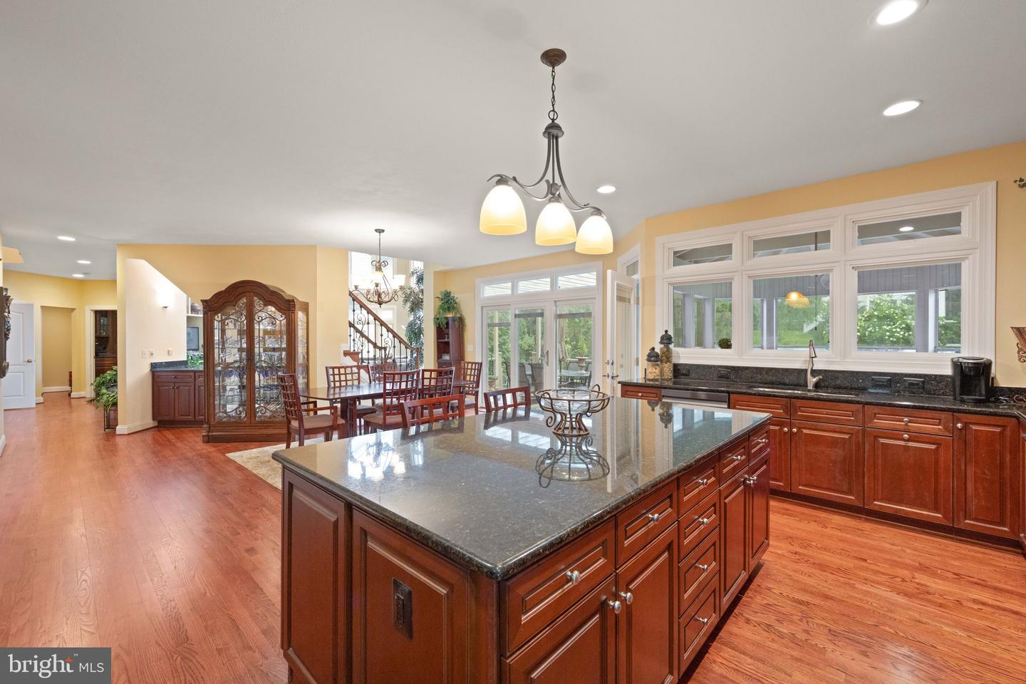 18250 GLEN OAK WAY, LEESBURG, Virginia 20176, 5 Bedrooms Bedrooms, ,5 BathroomsBathrooms,Residential,For sale,18250 GLEN OAK WAY,VALO2094852 MLS # VALO2094852