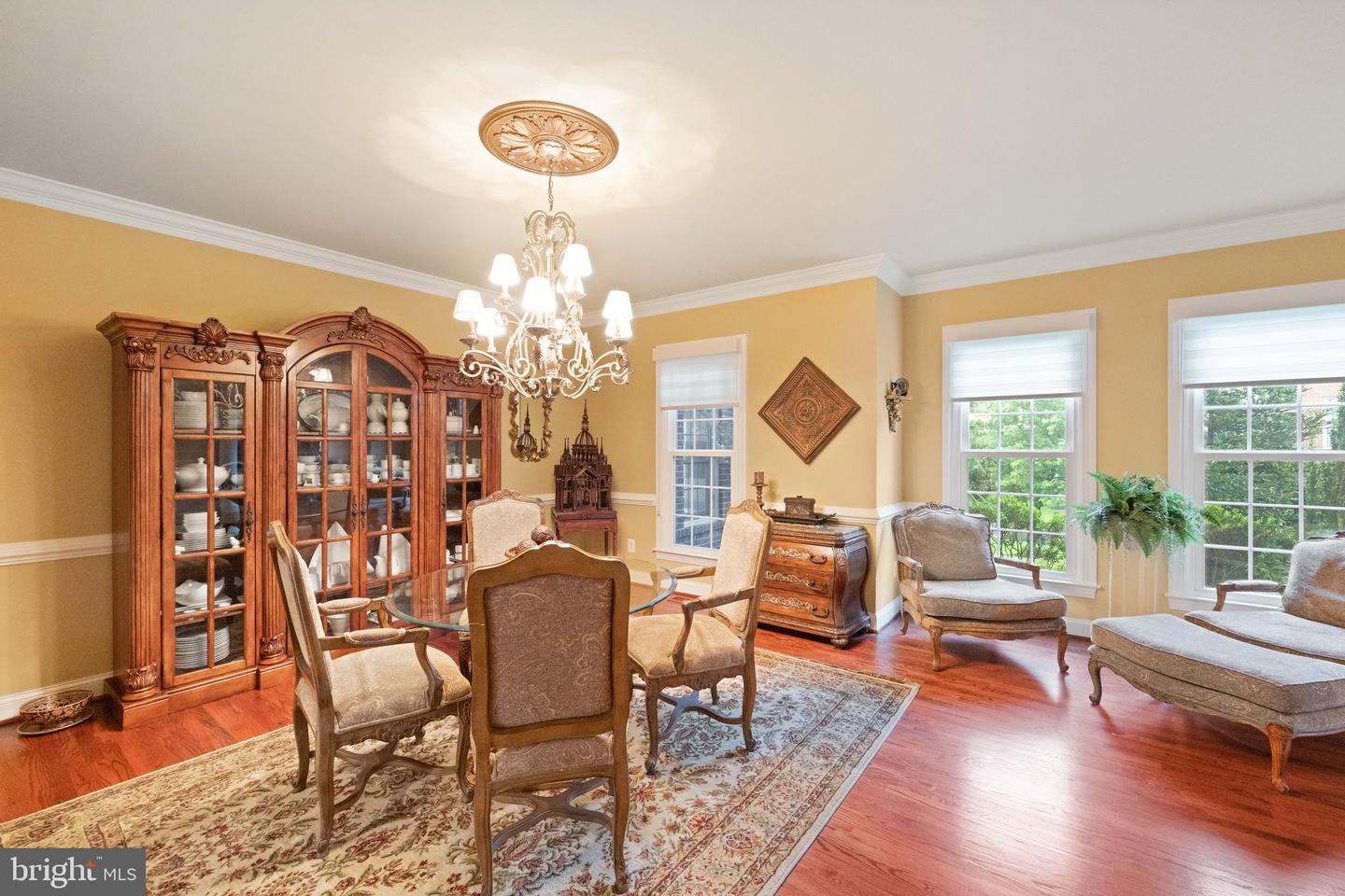 18250 GLEN OAK WAY, LEESBURG, Virginia 20176, 5 Bedrooms Bedrooms, ,5 BathroomsBathrooms,Residential,For sale,18250 GLEN OAK WAY,VALO2094852 MLS # VALO2094852