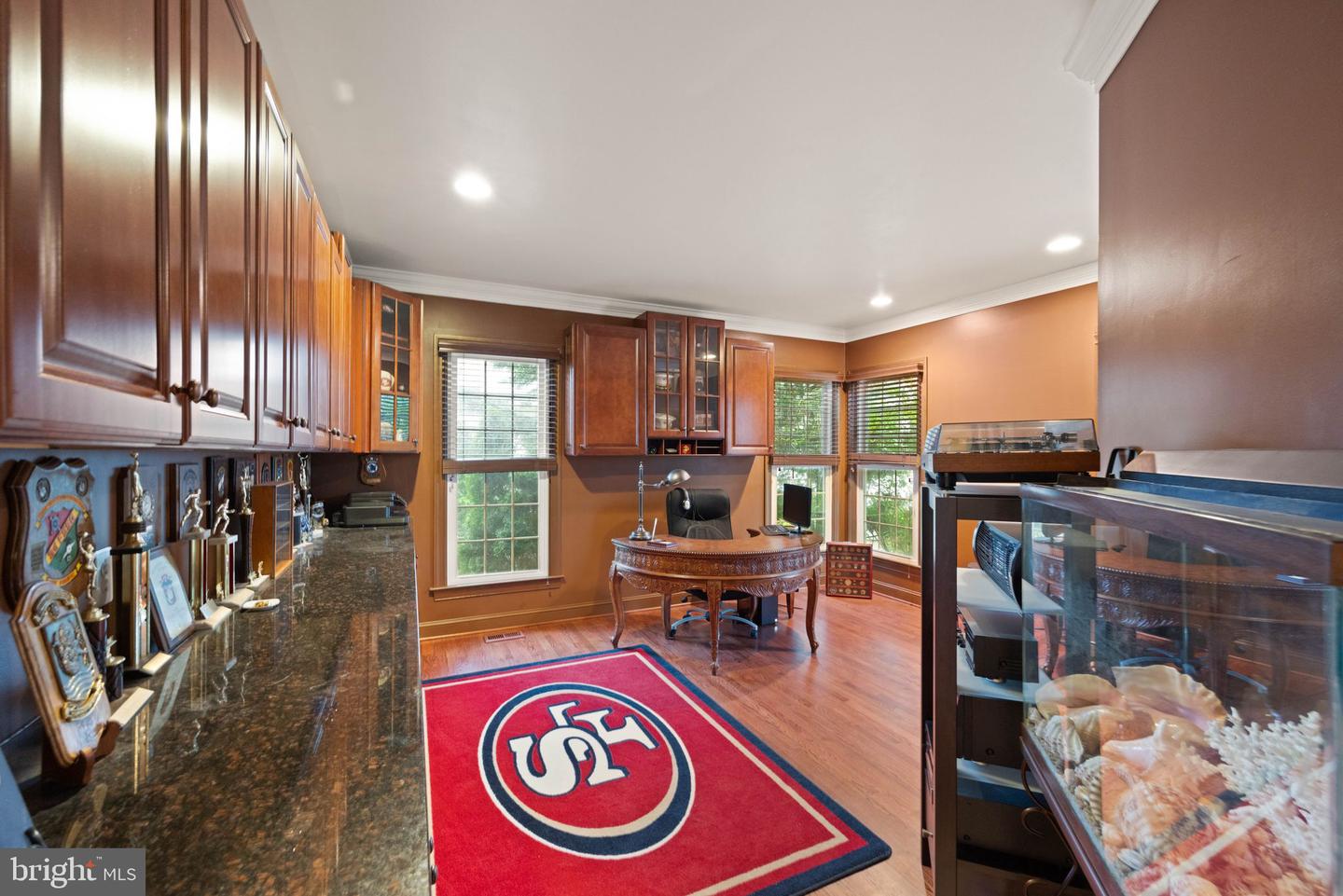 18250 GLEN OAK WAY, LEESBURG, Virginia 20176, 5 Bedrooms Bedrooms, ,5 BathroomsBathrooms,Residential,For sale,18250 GLEN OAK WAY,VALO2094852 MLS # VALO2094852