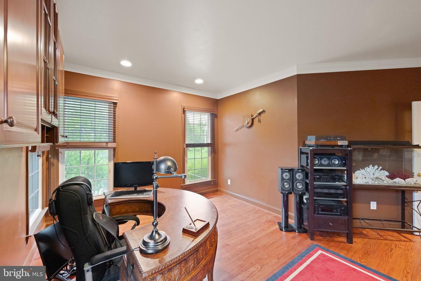 18250 GLEN OAK WAY, LEESBURG, Virginia 20176, 5 Bedrooms Bedrooms, ,5 BathroomsBathrooms,Residential,For sale,18250 GLEN OAK WAY,VALO2094852 MLS # VALO2094852