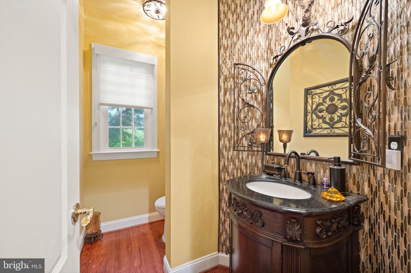18250 GLEN OAK WAY, LEESBURG, Virginia 20176, 5 Bedrooms Bedrooms, ,5 BathroomsBathrooms,Residential,For sale,18250 GLEN OAK WAY,VALO2094852 MLS # VALO2094852