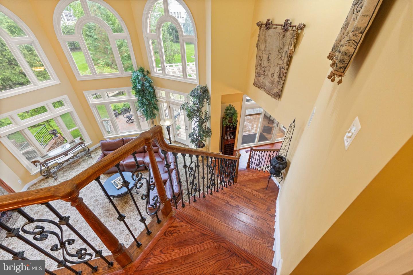 18250 GLEN OAK WAY, LEESBURG, Virginia 20176, 5 Bedrooms Bedrooms, ,5 BathroomsBathrooms,Residential,For sale,18250 GLEN OAK WAY,VALO2094852 MLS # VALO2094852