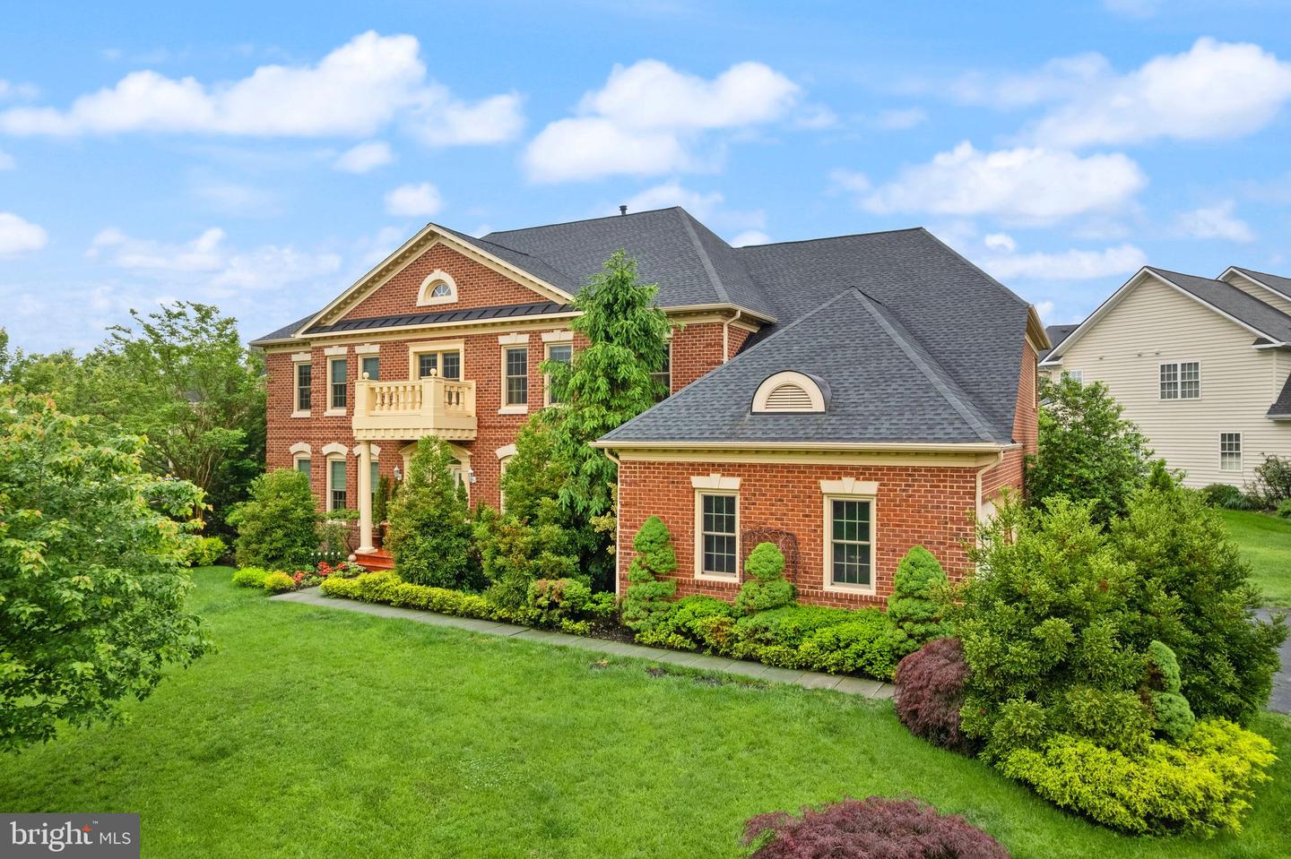 18250 GLEN OAK WAY, LEESBURG, Virginia 20176, 5 Bedrooms Bedrooms, ,5 BathroomsBathrooms,Residential,For sale,18250 GLEN OAK WAY,VALO2094852 MLS # VALO2094852