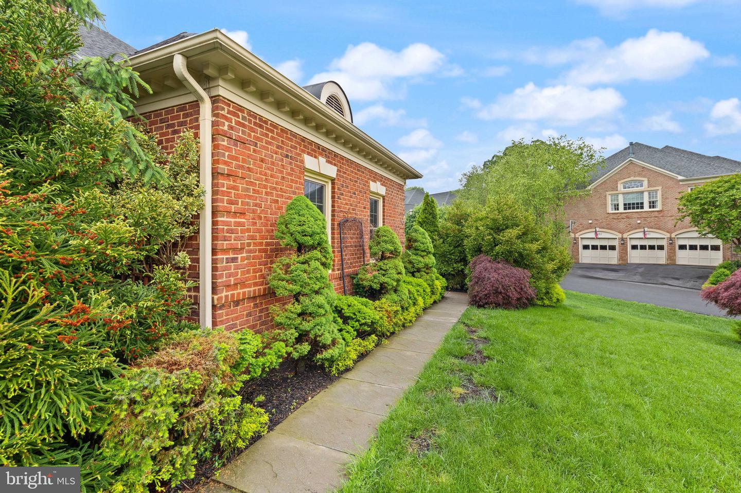 18250 GLEN OAK WAY, LEESBURG, Virginia 20176, 5 Bedrooms Bedrooms, ,5 BathroomsBathrooms,Residential,For sale,18250 GLEN OAK WAY,VALO2094852 MLS # VALO2094852