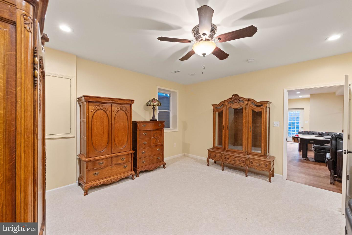 18250 GLEN OAK WAY, LEESBURG, Virginia 20176, 5 Bedrooms Bedrooms, ,5 BathroomsBathrooms,Residential,For sale,18250 GLEN OAK WAY,VALO2094852 MLS # VALO2094852