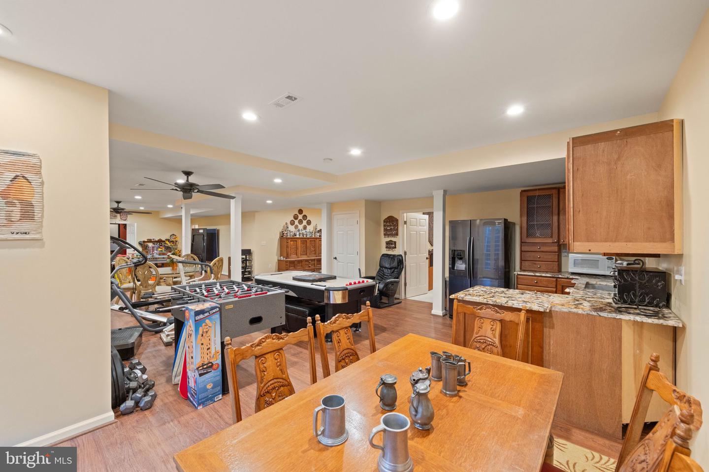 18250 GLEN OAK WAY, LEESBURG, Virginia 20176, 5 Bedrooms Bedrooms, ,5 BathroomsBathrooms,Residential,For sale,18250 GLEN OAK WAY,VALO2094852 MLS # VALO2094852