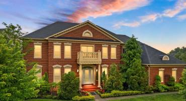 18250 GLEN OAK WAY, LEESBURG, Virginia 20176, 5 Bedrooms Bedrooms, ,5 BathroomsBathrooms,Residential,For sale,18250 GLEN OAK WAY,VALO2094852 MLS # VALO2094852