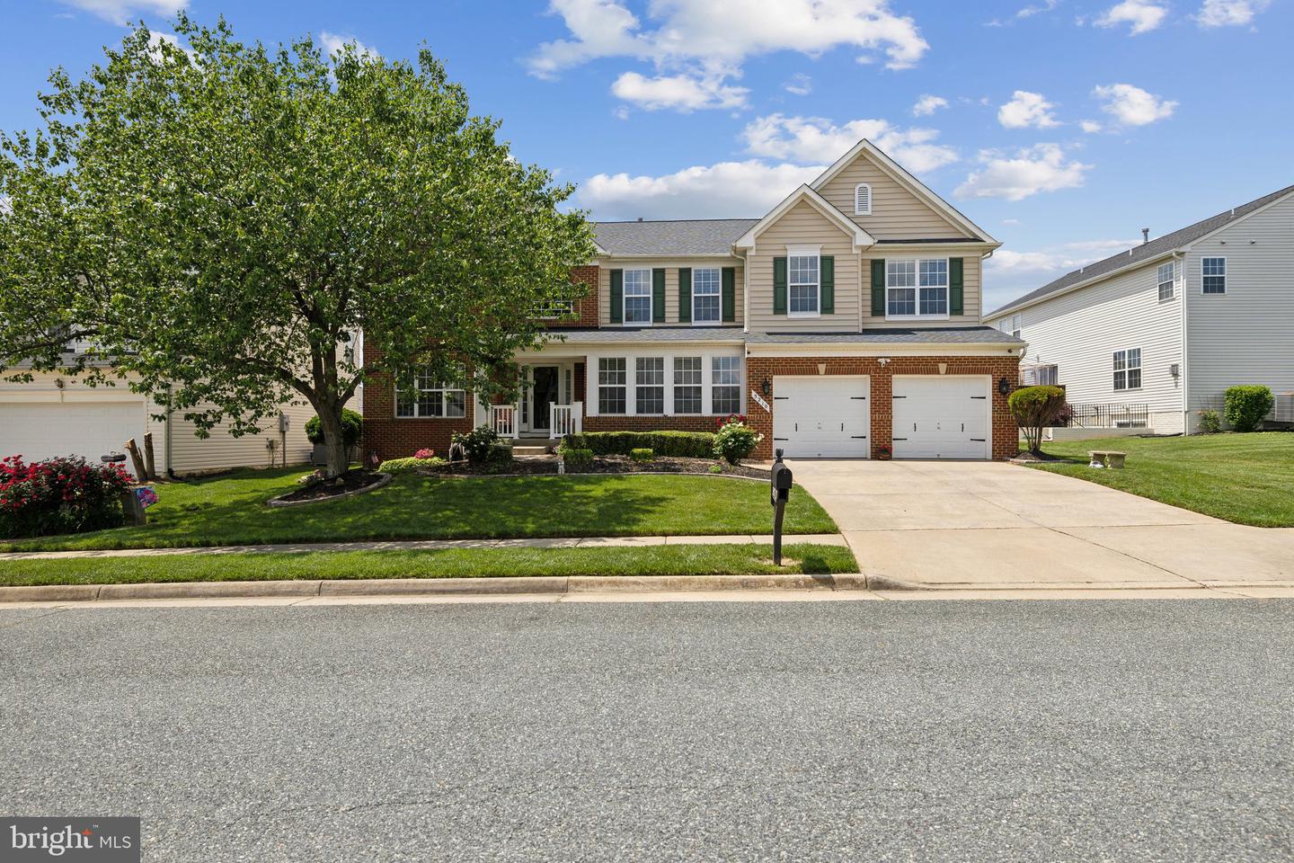 5210 BASSWOOD DR, FREDERICKSBURG, Virginia 22407, 4 Bedrooms Bedrooms, ,3 BathroomsBathrooms,Residential,For sale,5210 BASSWOOD DR,VASP2032600 MLS # VASP2032600