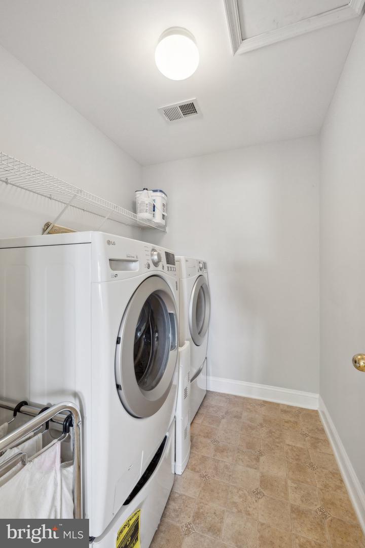 5210 BASSWOOD DR, FREDERICKSBURG, Virginia 22407, 4 Bedrooms Bedrooms, ,3 BathroomsBathrooms,Residential,For sale,5210 BASSWOOD DR,VASP2032600 MLS # VASP2032600