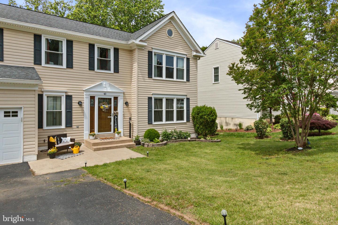 43 PURI LN, STAFFORD, Virginia 22554, 5 Bedrooms Bedrooms, 5 Rooms Rooms,3 BathroomsBathrooms,Residential,For sale,43 PURI LN,VAST2038244 MLS # VAST2038244