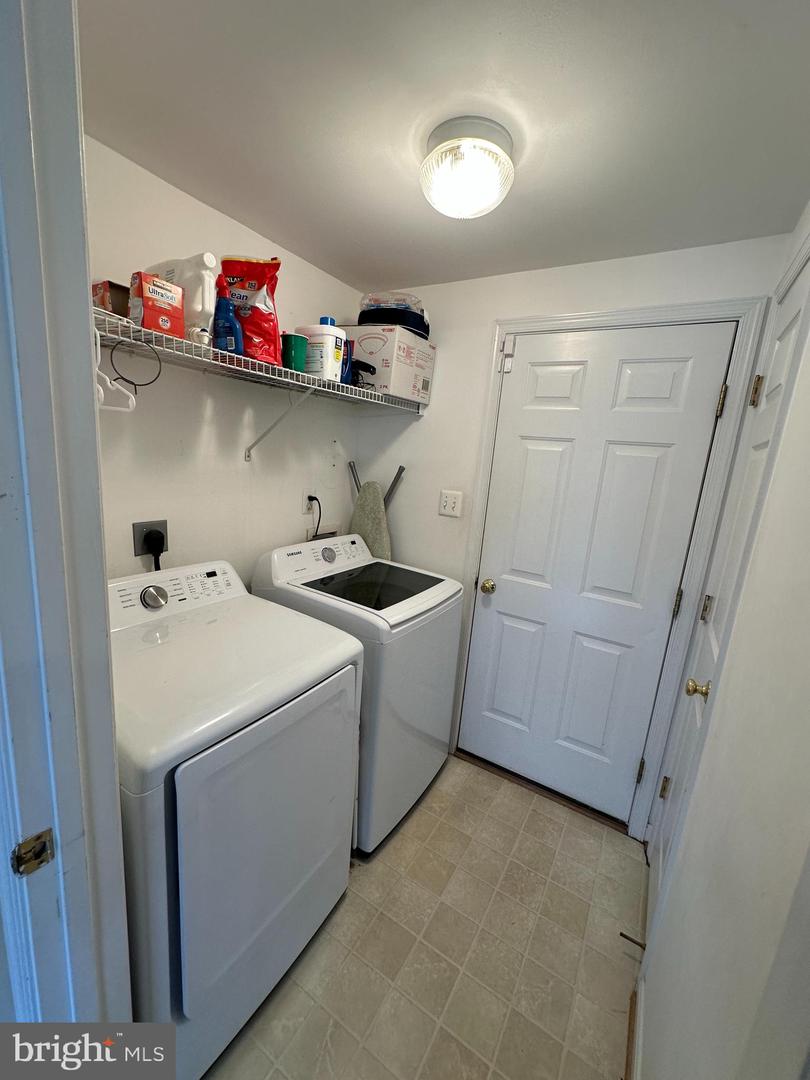 107 LYNNEHAVEN DR, WINCHESTER, Virginia 22602, 4 Bedrooms Bedrooms, ,3 BathroomsBathrooms,Residential,For sale,107 LYNNEHAVEN DR,VAFV2033738 MLS # VAFV2033738