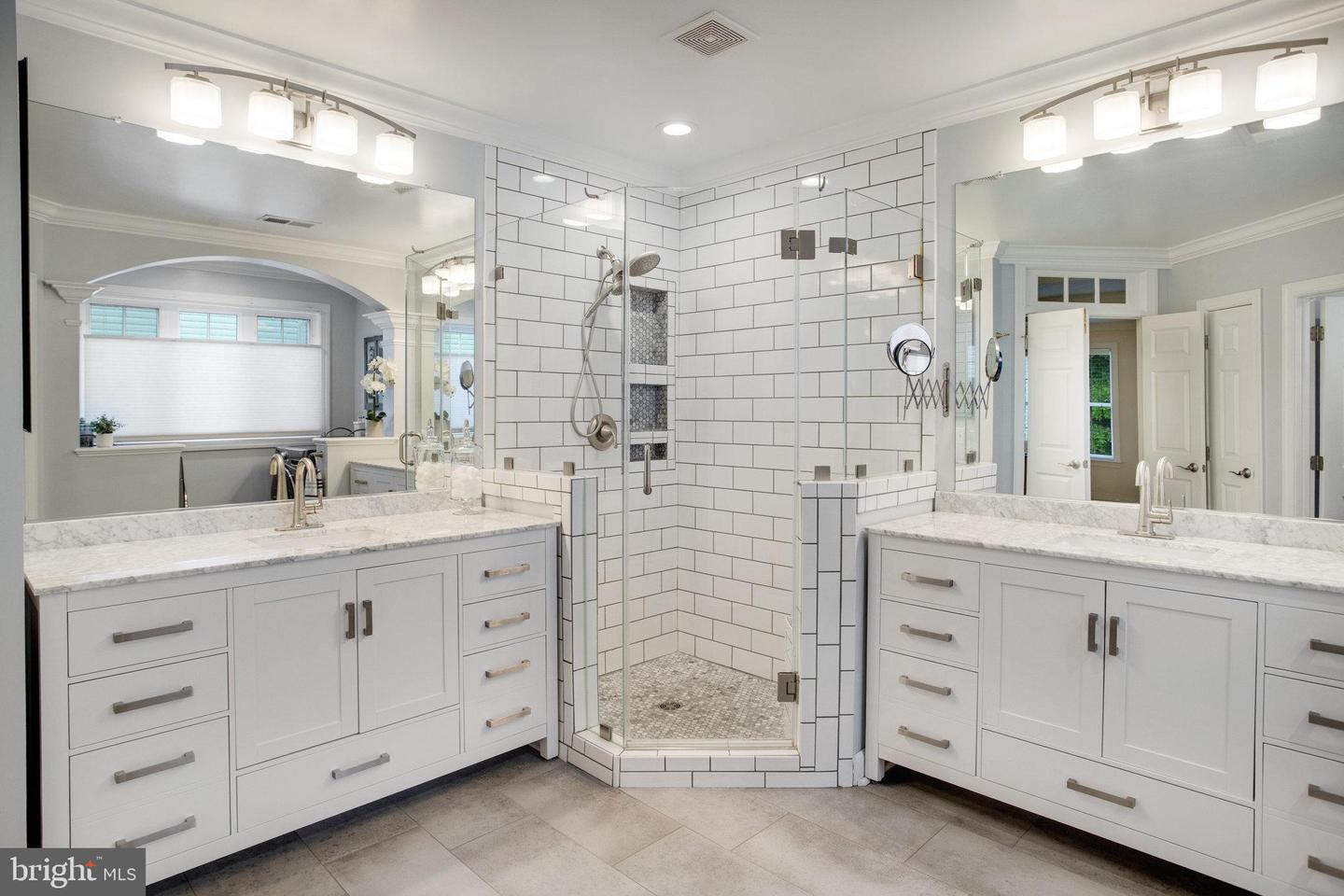 18565 KERILL RD, TRIANGLE, Virginia 22172, 5 Bedrooms Bedrooms, ,3 BathroomsBathrooms,Residential,For sale,18565 KERILL RD,VAPW2093268 MLS # VAPW2093268