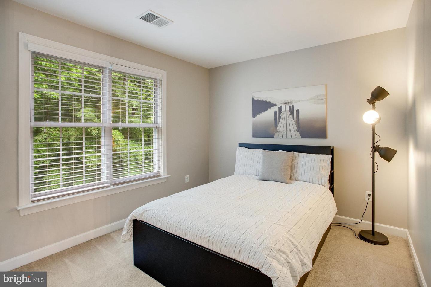 18565 KERILL RD, TRIANGLE, Virginia 22172, 5 Bedrooms Bedrooms, ,3 BathroomsBathrooms,Residential,For sale,18565 KERILL RD,VAPW2093268 MLS # VAPW2093268