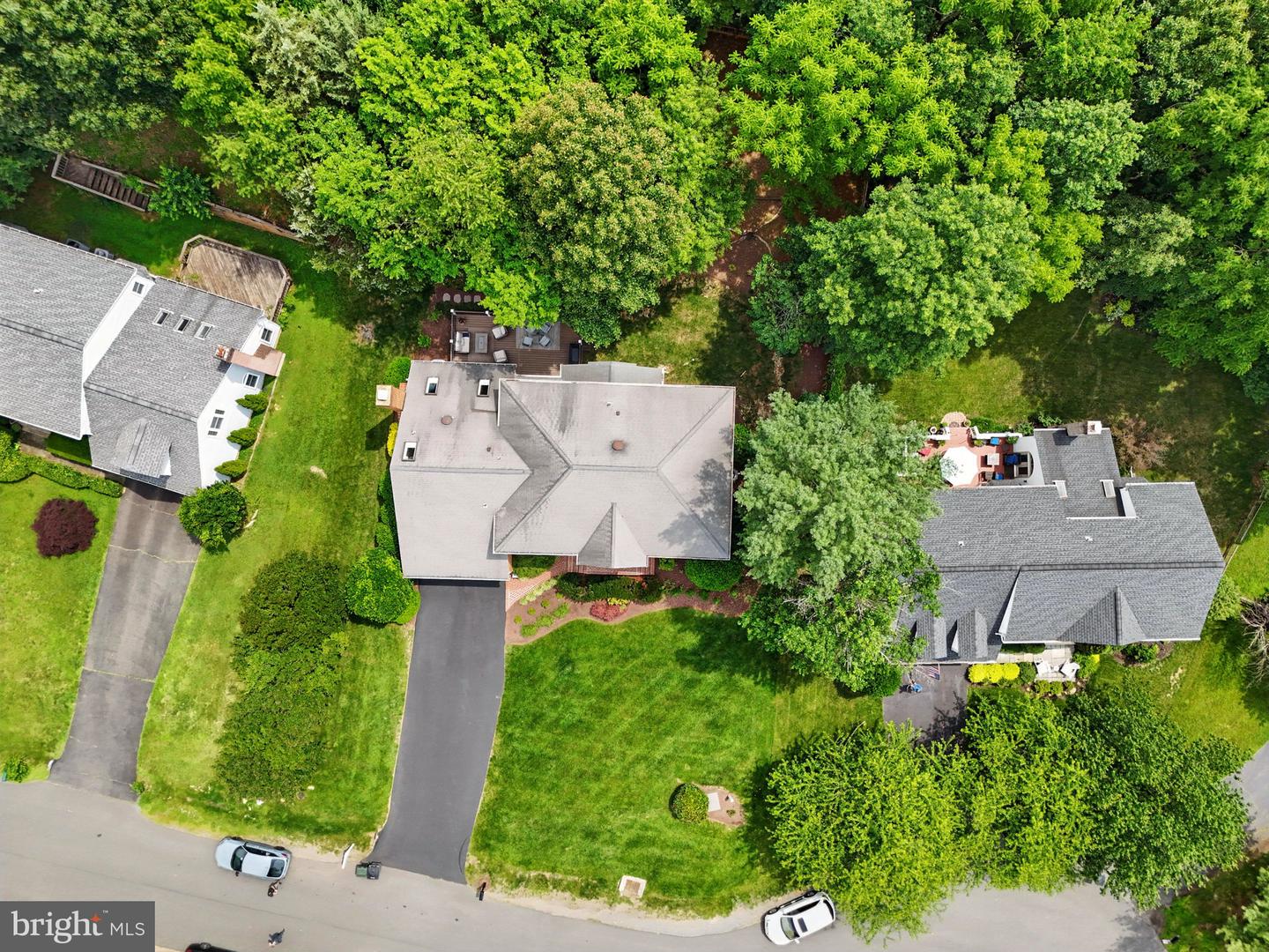 1253 ROWLAND DR, HERNDON, Virginia 20170, 5 Bedrooms Bedrooms, ,3 BathroomsBathrooms,Residential,For sale,1253 ROWLAND DR,VAFX2237056 MLS # VAFX2237056