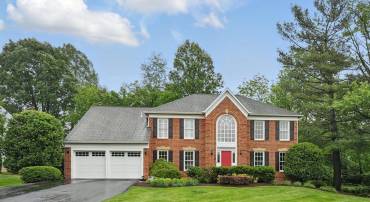 1253 ROWLAND DR, HERNDON, Virginia 20170, 5 Bedrooms Bedrooms, ,3 BathroomsBathrooms,Residential,For sale,1253 ROWLAND DR,VAFX2237056 MLS # VAFX2237056