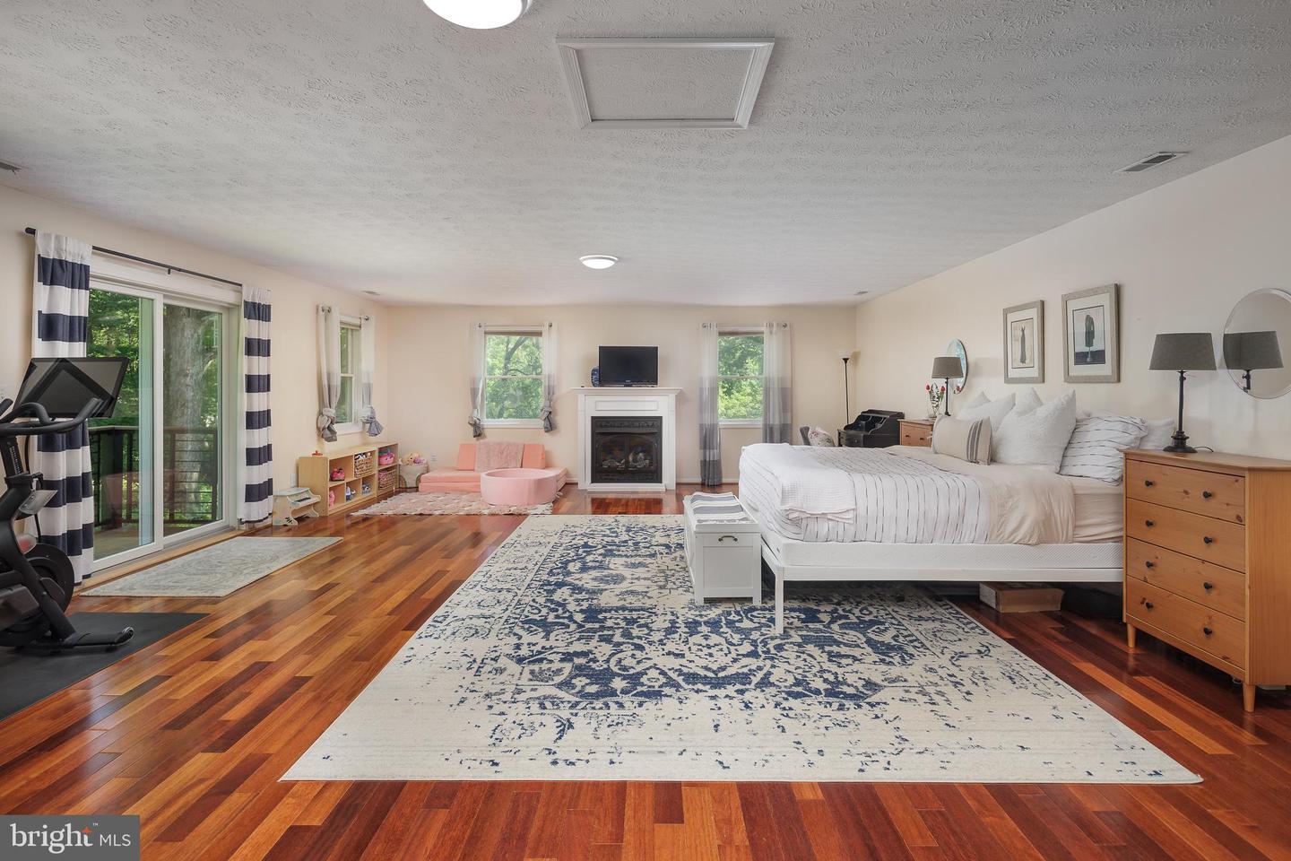 22714 WATSON RD, LEESBURG, Virginia 20175, 4 Bedrooms Bedrooms, ,2 BathroomsBathrooms,Residential,For sale,22714 WATSON RD,VALO2095066 MLS # VALO2095066