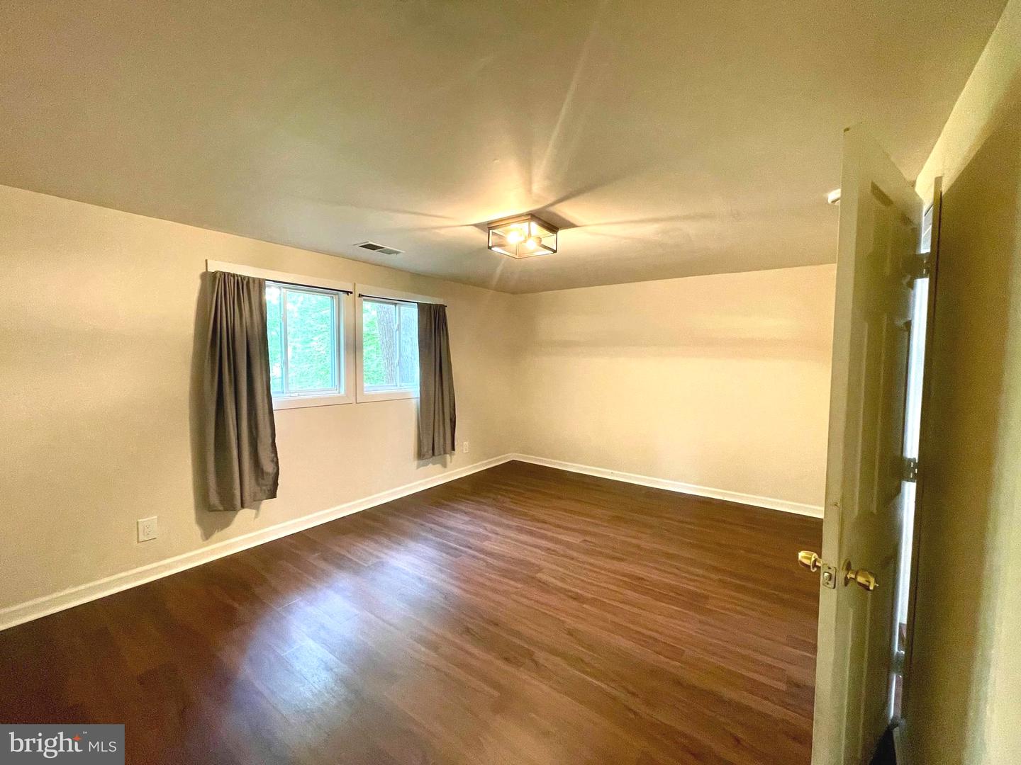 8304 COBB RD, MANASSAS, Virginia 20112, 2 Bedrooms Bedrooms, ,1 BathroomBathrooms,Residential,For sale,8304 COBB RD,VAPW2093388 MLS # VAPW2093388