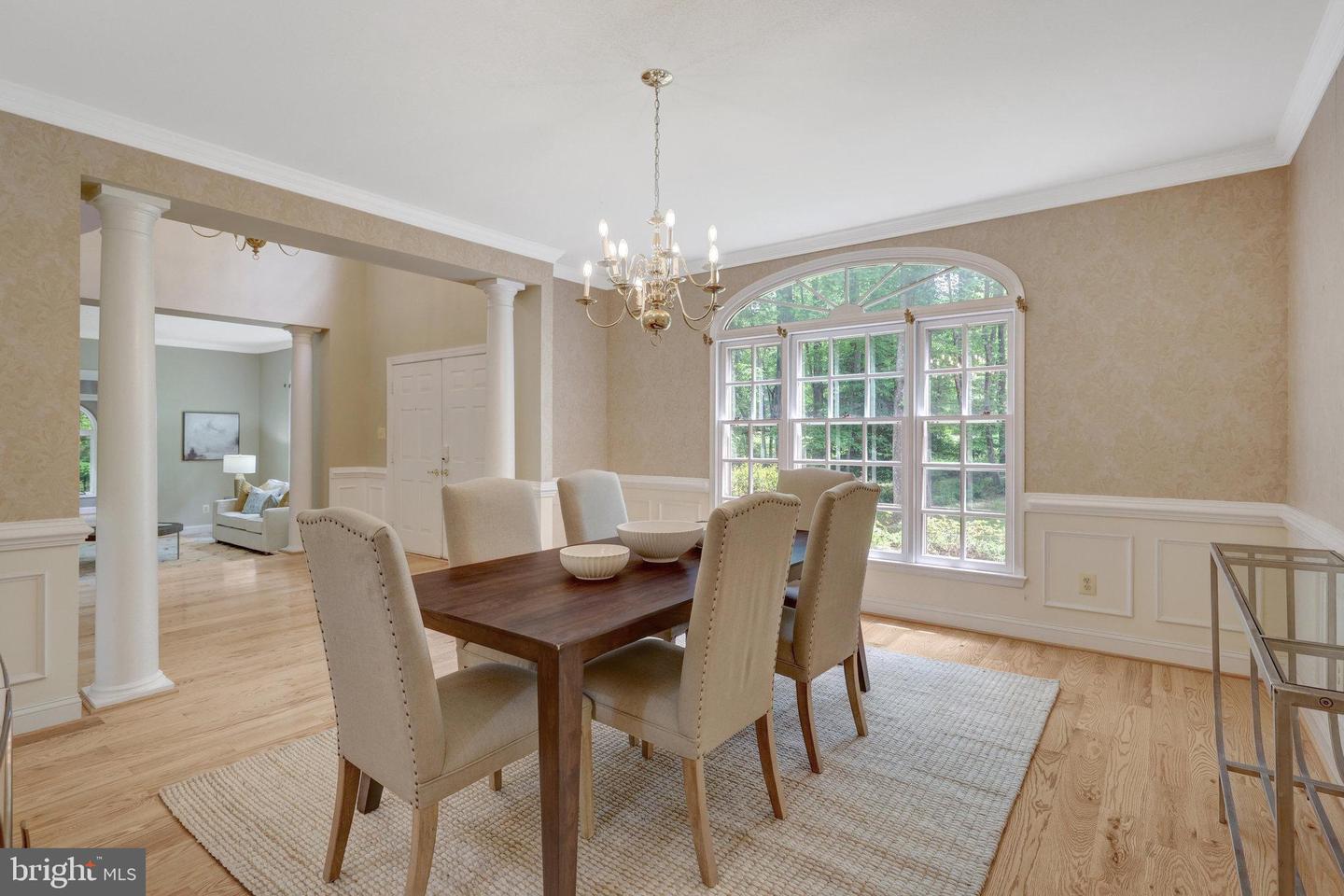11200 ELMVIEW PL, GREAT FALLS, Virginia 22066, 5 Bedrooms Bedrooms, 21 Rooms Rooms,4 BathroomsBathrooms,Residential,For sale,11200 ELMVIEW PL,VAFX2237414 MLS # VAFX2237414