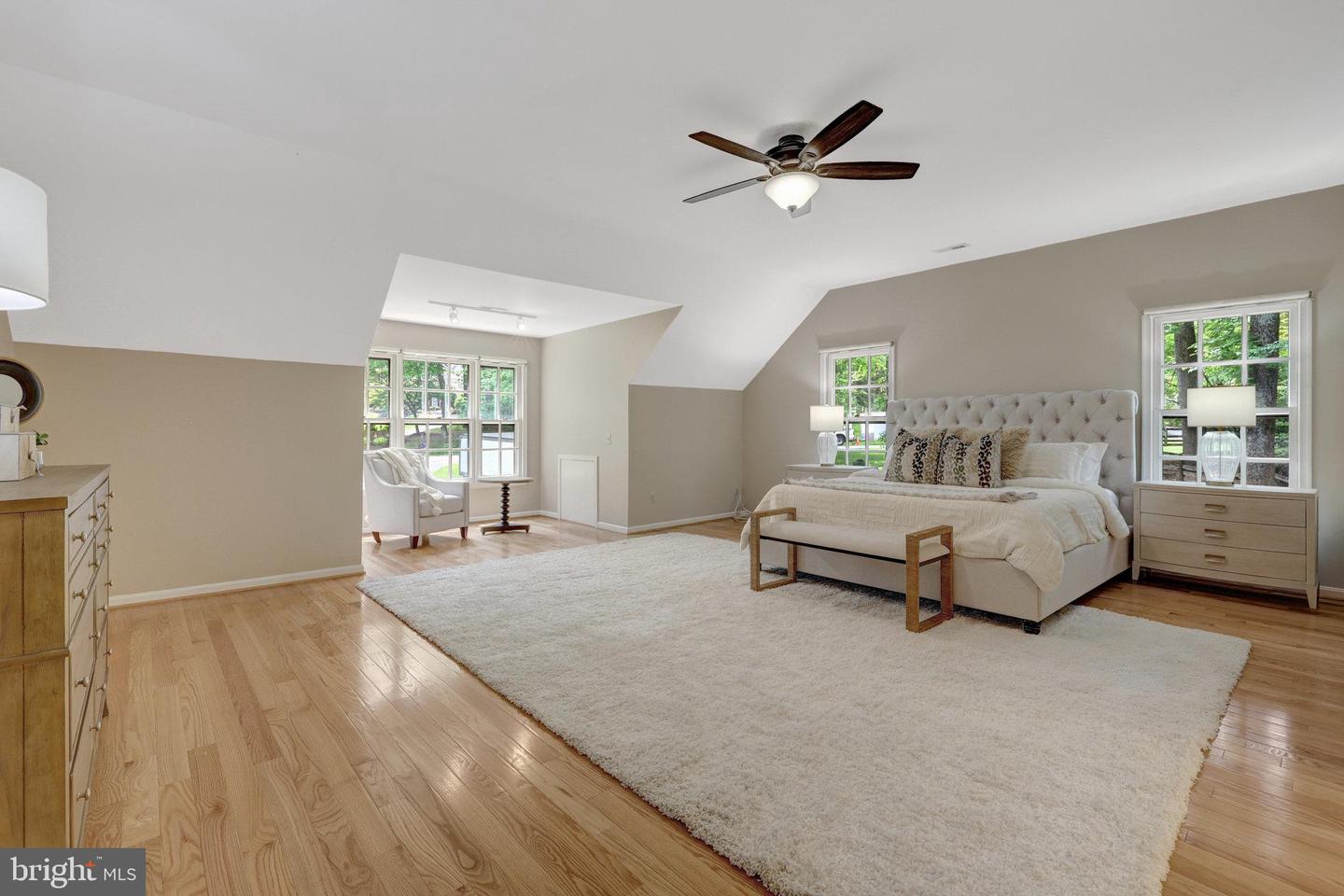 11200 ELMVIEW PL, GREAT FALLS, Virginia 22066, 5 Bedrooms Bedrooms, 21 Rooms Rooms,4 BathroomsBathrooms,Residential,For sale,11200 ELMVIEW PL,VAFX2237414 MLS # VAFX2237414