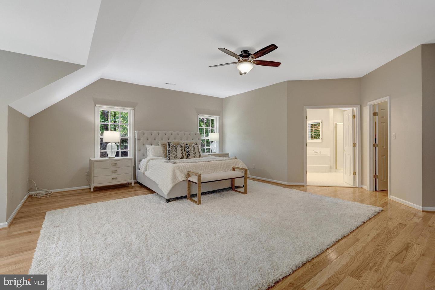 11200 ELMVIEW PL, GREAT FALLS, Virginia 22066, 5 Bedrooms Bedrooms, 21 Rooms Rooms,4 BathroomsBathrooms,Residential,For sale,11200 ELMVIEW PL,VAFX2237414 MLS # VAFX2237414