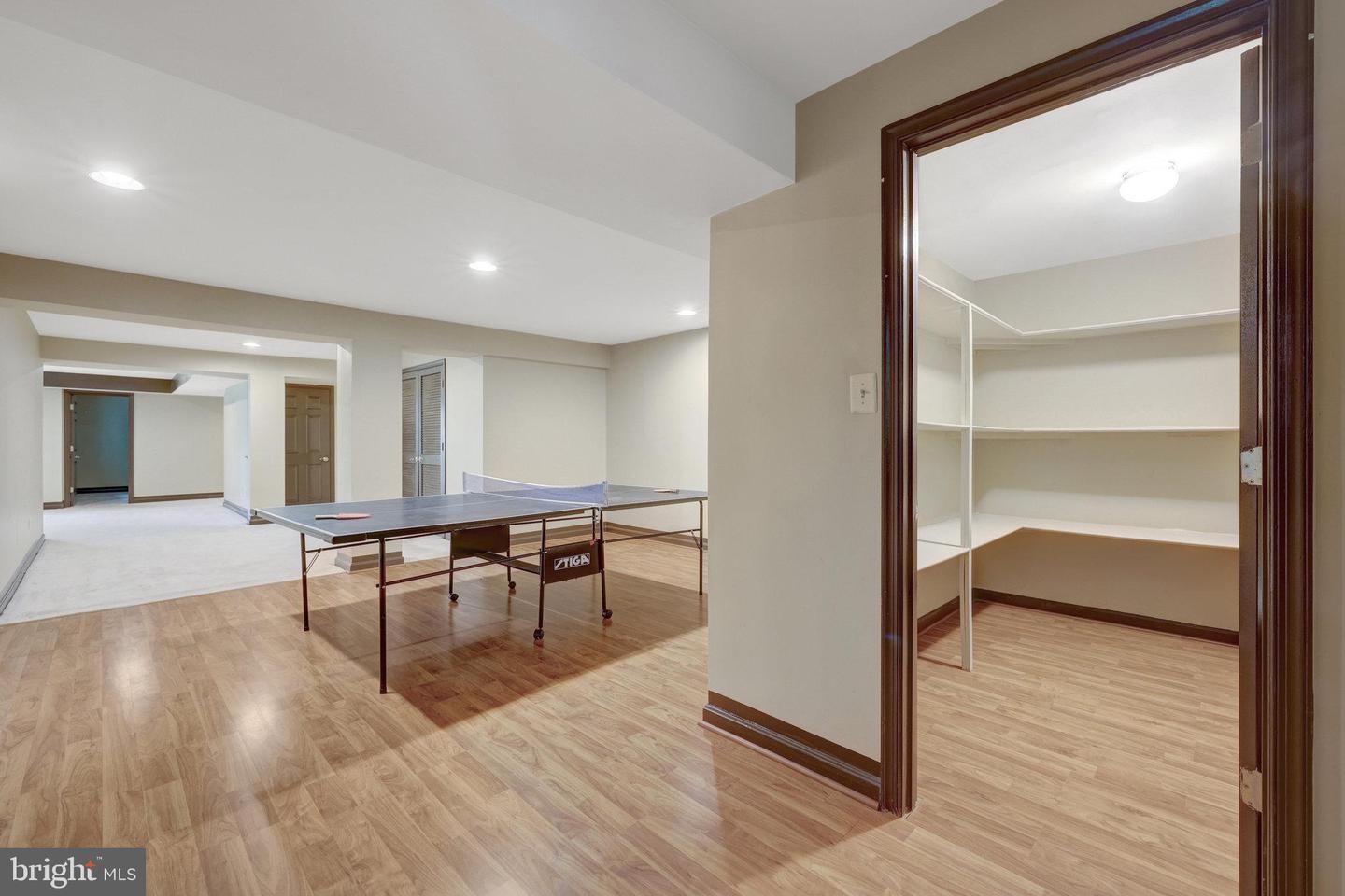 11200 ELMVIEW PL, GREAT FALLS, Virginia 22066, 5 Bedrooms Bedrooms, 21 Rooms Rooms,4 BathroomsBathrooms,Residential,For sale,11200 ELMVIEW PL,VAFX2237414 MLS # VAFX2237414