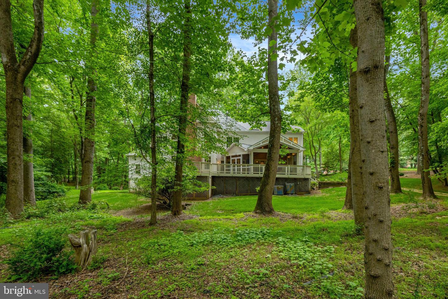 11200 ELMVIEW PL, GREAT FALLS, Virginia 22066, 5 Bedrooms Bedrooms, 21 Rooms Rooms,4 BathroomsBathrooms,Residential,For sale,11200 ELMVIEW PL,VAFX2237414 MLS # VAFX2237414