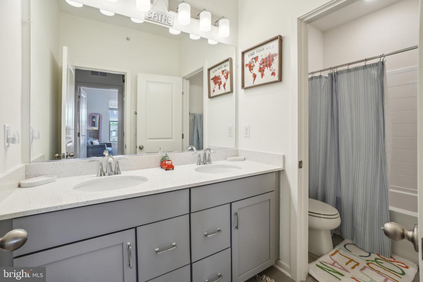 45952 SWALLOW TER, STERLING, Virginia 20165, 4 Bedrooms Bedrooms, ,2 BathroomsBathrooms,Residential,For sale,45952 SWALLOW TER,VALO2095098 MLS # VALO2095098