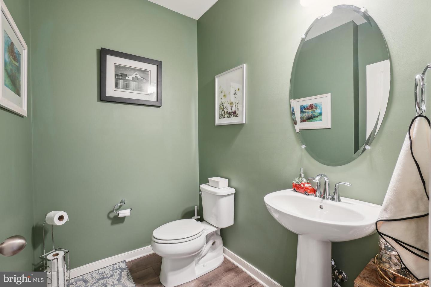 45952 SWALLOW TER, STERLING, Virginia 20165, 4 Bedrooms Bedrooms, ,2 BathroomsBathrooms,Residential,For sale,45952 SWALLOW TER,VALO2095098 MLS # VALO2095098