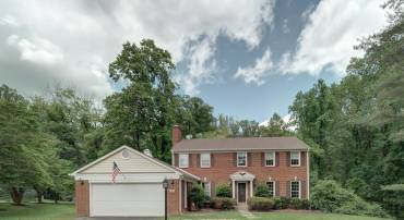 1203 FORESTVILLE DR, GREAT FALLS, Virginia 22066, 5 Bedrooms Bedrooms, ,3 BathroomsBathrooms,Residential,For sale,1203 FORESTVILLE DR,VAFX2237644 MLS # VAFX2237644