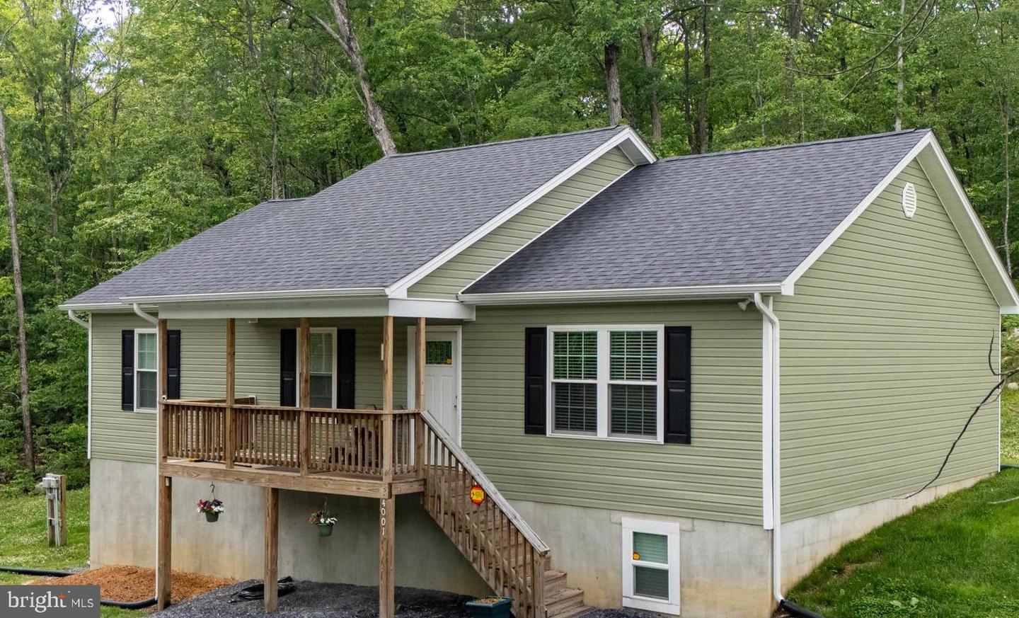 4001 MORELAND GAP, NEW MARKET, Virginia 22844, 3 Bedrooms Bedrooms, ,2 BathroomsBathrooms,Residential,For sale,4001 MORELAND GAP,VASH2011294 MLS # VASH2011294