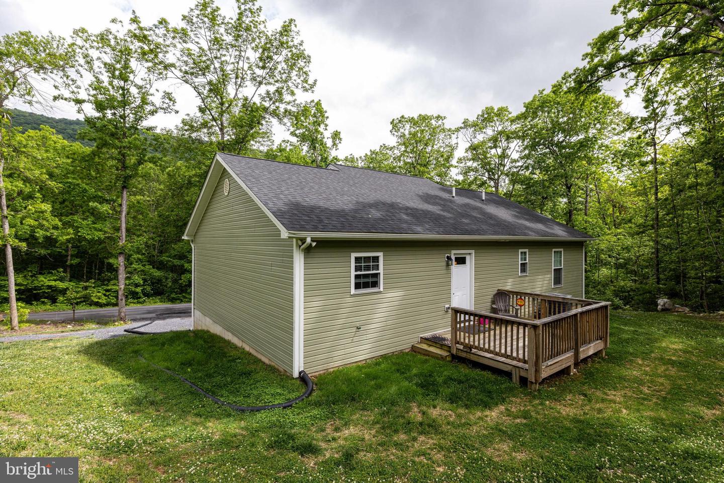 4001 MORELAND GAP, NEW MARKET, Virginia 22844, 3 Bedrooms Bedrooms, ,2 BathroomsBathrooms,Residential,For sale,4001 MORELAND GAP,VASH2011294 MLS # VASH2011294