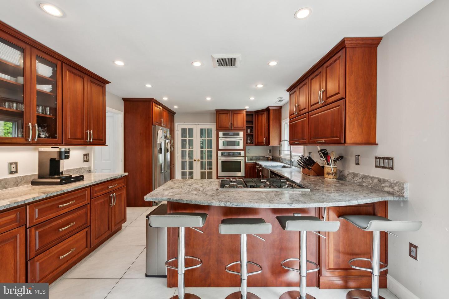 3015 OREGON KNOLLS DR NW, WASHINGTON, District Of Columbia 20015, 5 Bedrooms Bedrooms, ,3 BathroomsBathrooms,Residential,For sale,3015 OREGON KNOLLS DR NW,DCDC2197912 MLS # DCDC2197912