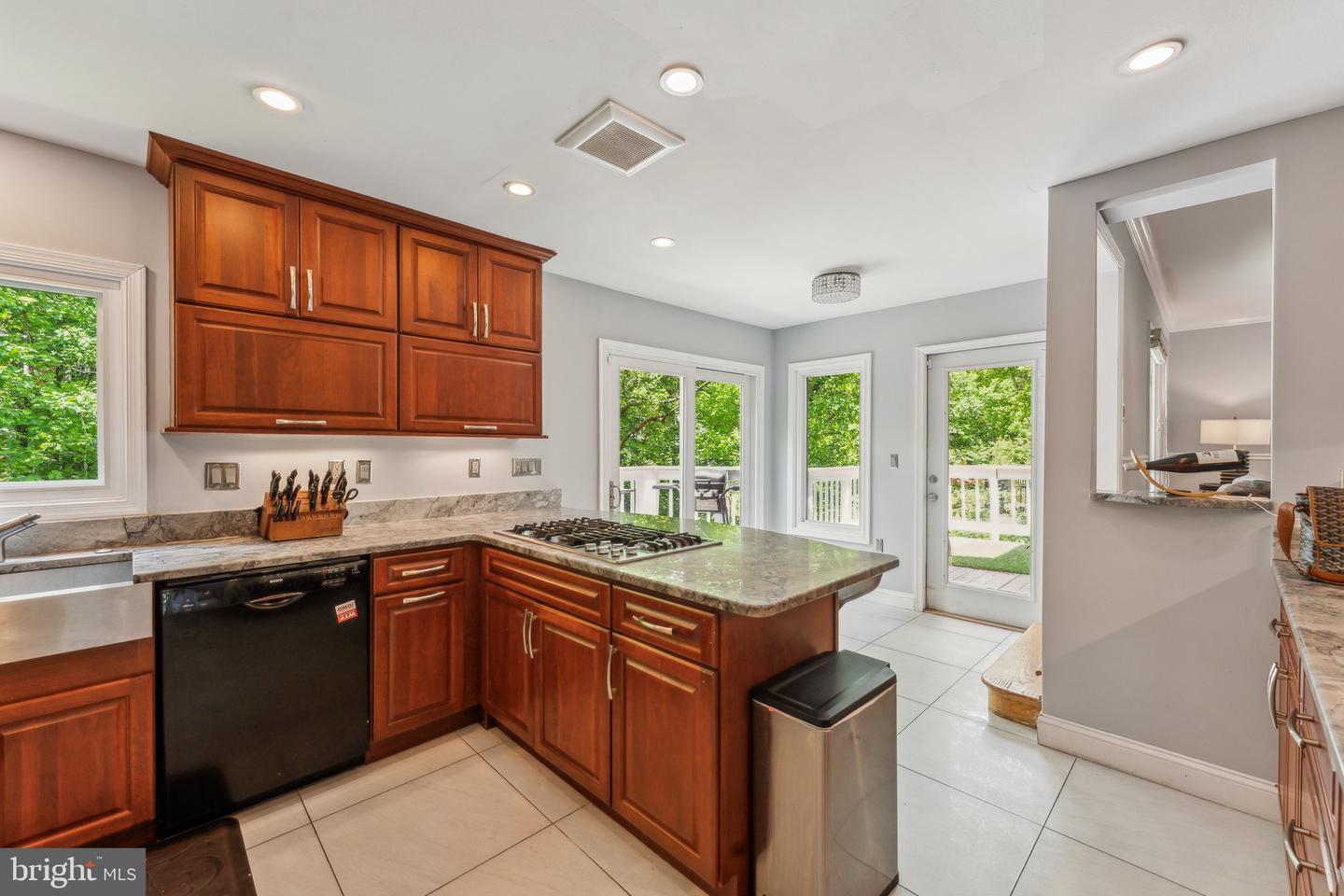 3015 OREGON KNOLLS DR NW, WASHINGTON, District Of Columbia 20015, 5 Bedrooms Bedrooms, ,3 BathroomsBathrooms,Residential,For sale,3015 OREGON KNOLLS DR NW,DCDC2197912 MLS # DCDC2197912