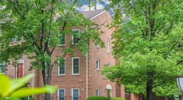 2 S MANCHESTER ST S, ARLINGTON, Virginia 22204, 3 Bedrooms Bedrooms, ,3 BathroomsBathrooms,Residential,For sale,2 S MANCHESTER ST S,VAAR2056770 MLS # VAAR2056770