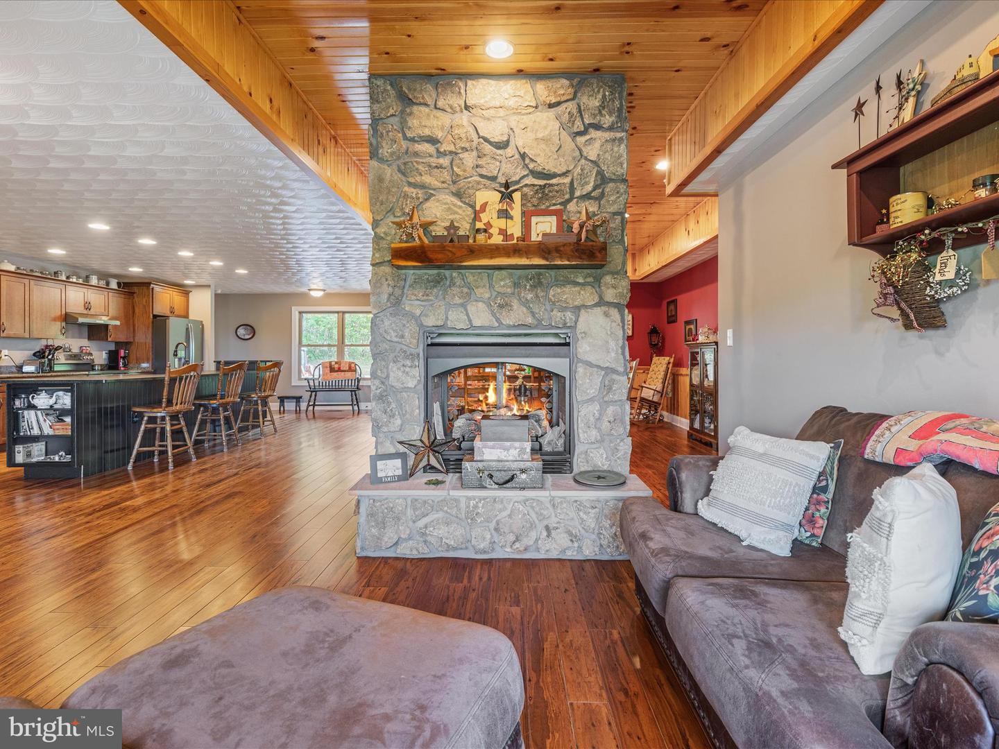 1996 BUCK MOUNTAIN RD, BENTONVILLE, Virginia 22610, 4 Bedrooms Bedrooms, ,3 BathroomsBathrooms,Residential,For sale,1996 BUCK MOUNTAIN RD,VAWR2011032 MLS # VAWR2011032