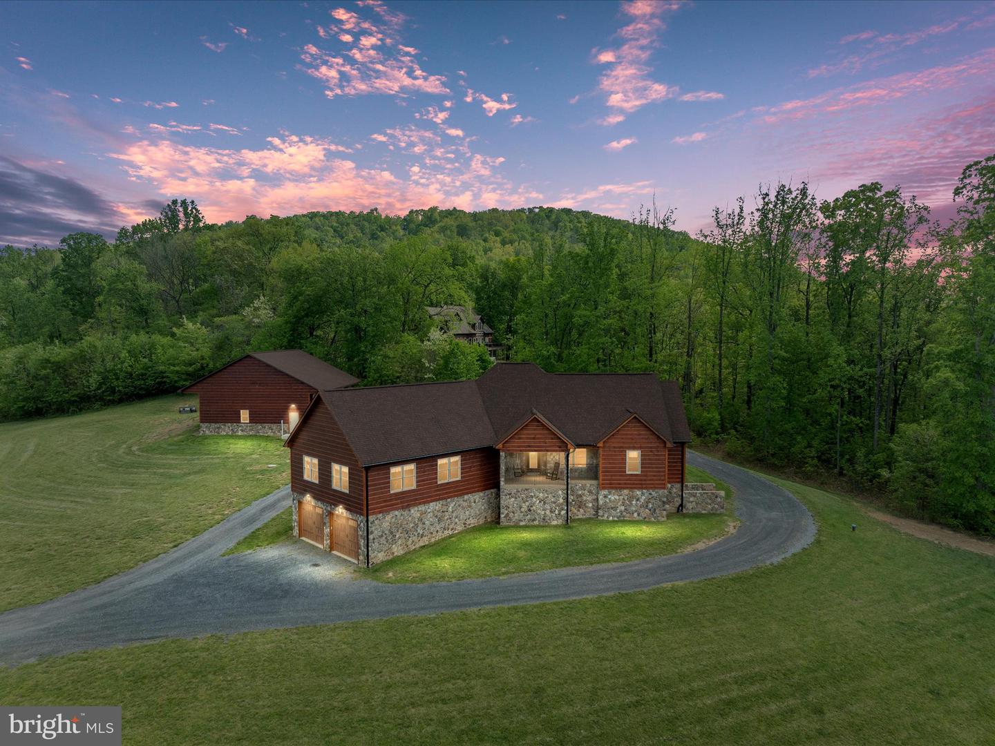 1996 BUCK MOUNTAIN RD, BENTONVILLE, Virginia 22610, 4 Bedrooms Bedrooms, ,3 BathroomsBathrooms,Residential,For sale,1996 BUCK MOUNTAIN RD,VAWR2011032 MLS # VAWR2011032