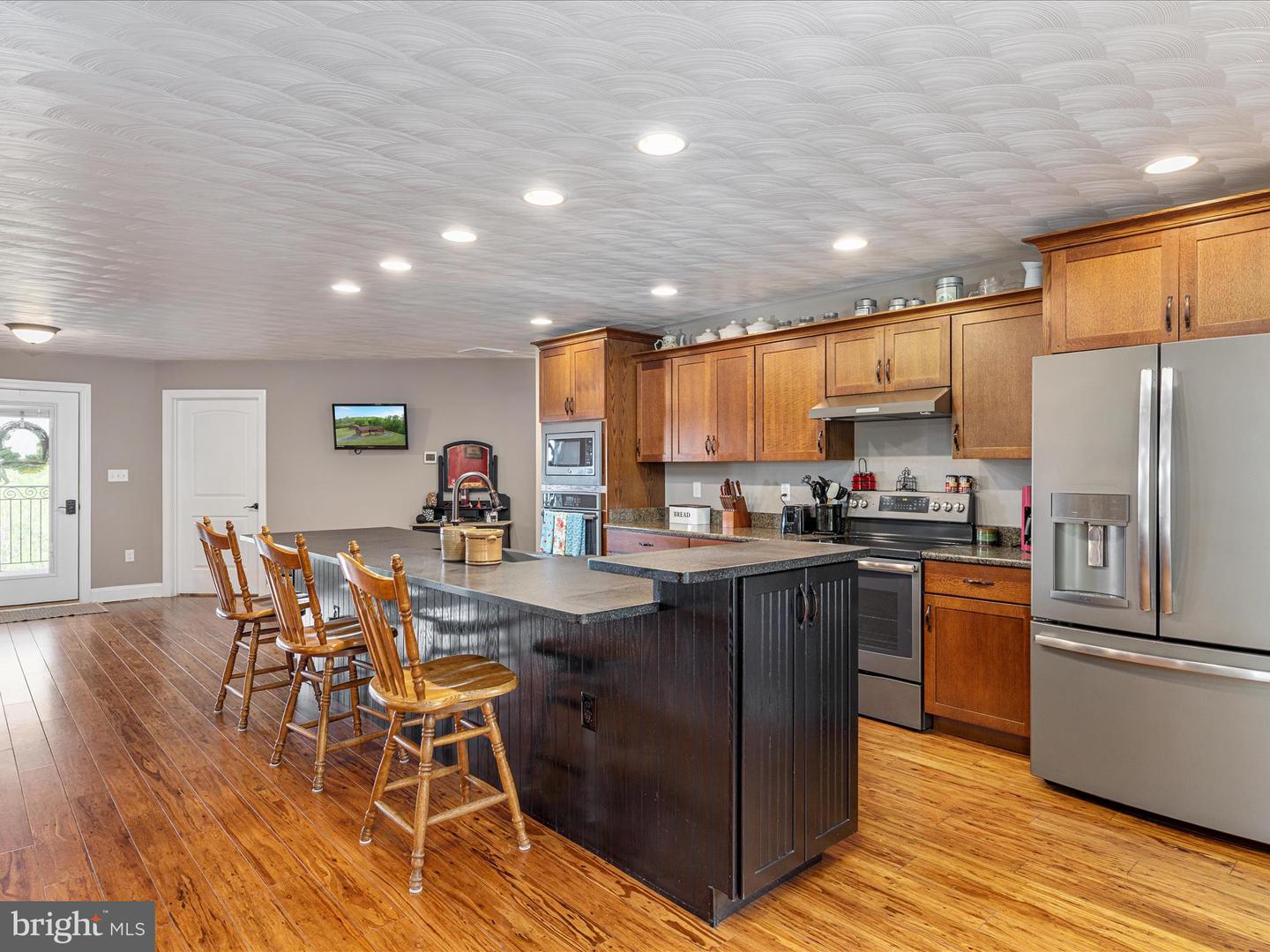 1996 BUCK MOUNTAIN RD, BENTONVILLE, Virginia 22610, 4 Bedrooms Bedrooms, ,3 BathroomsBathrooms,Residential,For sale,1996 BUCK MOUNTAIN RD,VAWR2011032 MLS # VAWR2011032