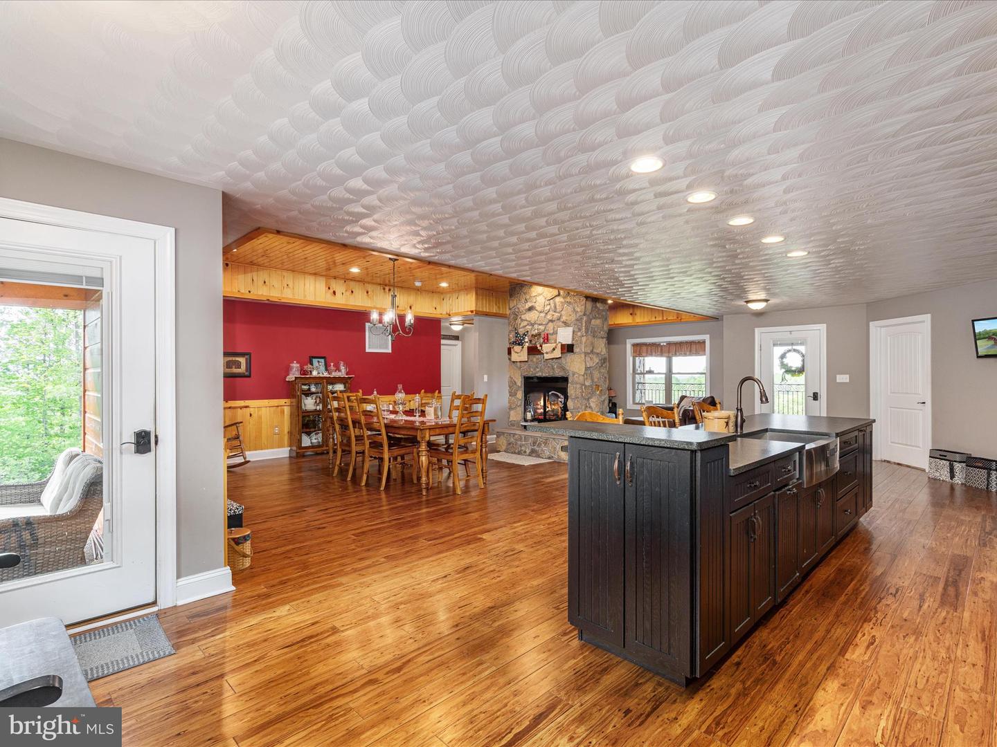 1996 BUCK MOUNTAIN RD, BENTONVILLE, Virginia 22610, 4 Bedrooms Bedrooms, ,3 BathroomsBathrooms,Residential,For sale,1996 BUCK MOUNTAIN RD,VAWR2011032 MLS # VAWR2011032