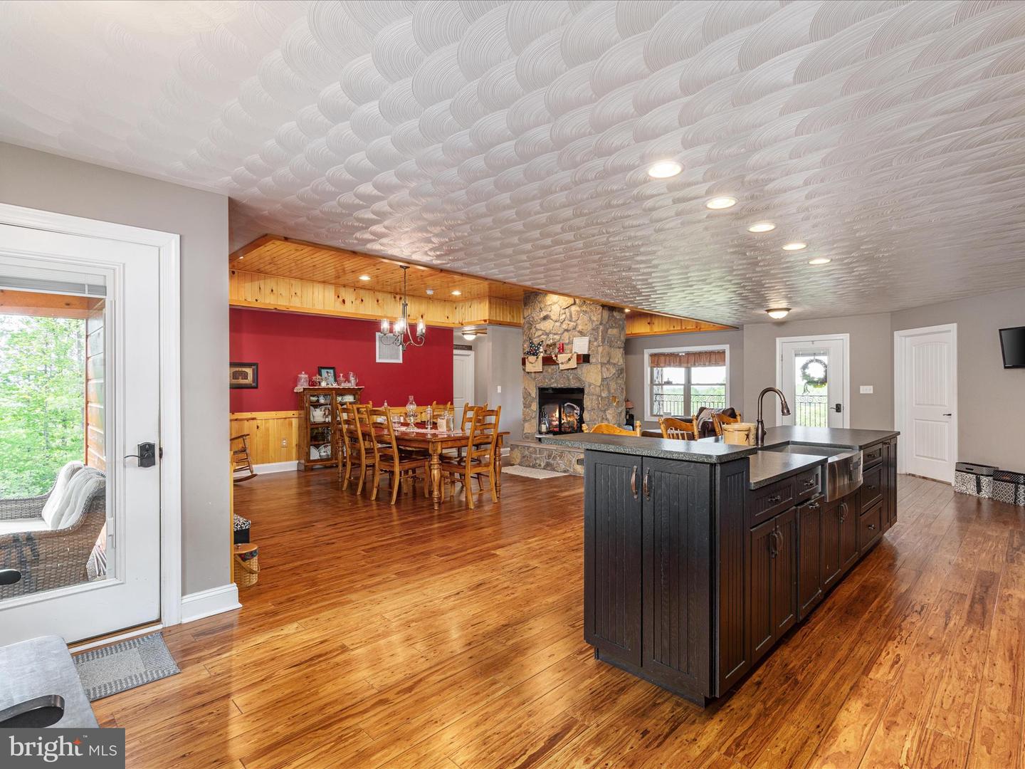 1996 BUCK MOUNTAIN RD, BENTONVILLE, Virginia 22610, 4 Bedrooms Bedrooms, ,3 BathroomsBathrooms,Residential,For sale,1996 BUCK MOUNTAIN RD,VAWR2011032 MLS # VAWR2011032