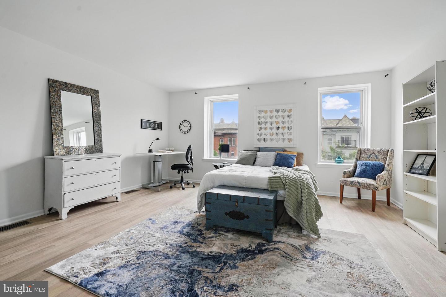 1307 FAIRMONT ST NW #B, WASHINGTON, District Of Columbia 20009, 3 Bedrooms Bedrooms, ,2 BathroomsBathrooms,Residential,For sale,1307 FAIRMONT ST NW #B,DCDC2198062 MLS # DCDC2198062
