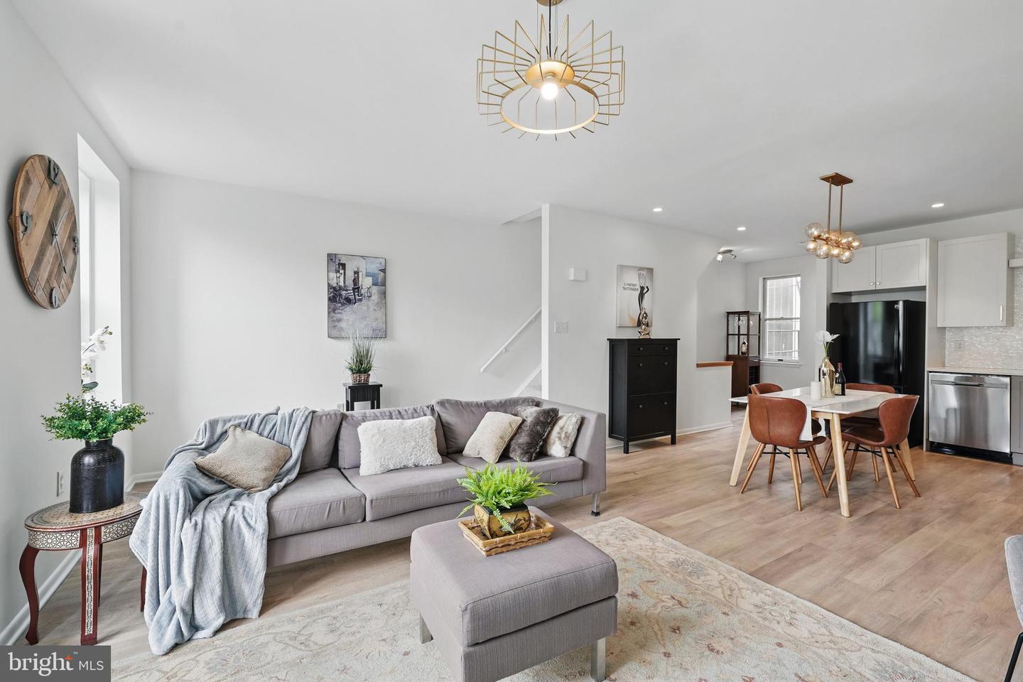 1307 FAIRMONT ST NW #B, WASHINGTON, District Of Columbia 20009, 3 Bedrooms Bedrooms, ,2 BathroomsBathrooms,Residential,For sale,1307 FAIRMONT ST NW #B,DCDC2198062 MLS # DCDC2198062