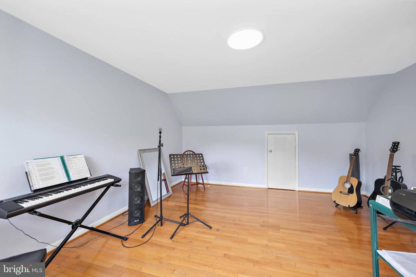 5366 SENECA CT, WOODBRIDGE, Virginia 22193, 3 Bedrooms Bedrooms, ,2 BathroomsBathrooms,Residential,For sale,5366 SENECA CT,VAPW2093416 MLS # VAPW2093416