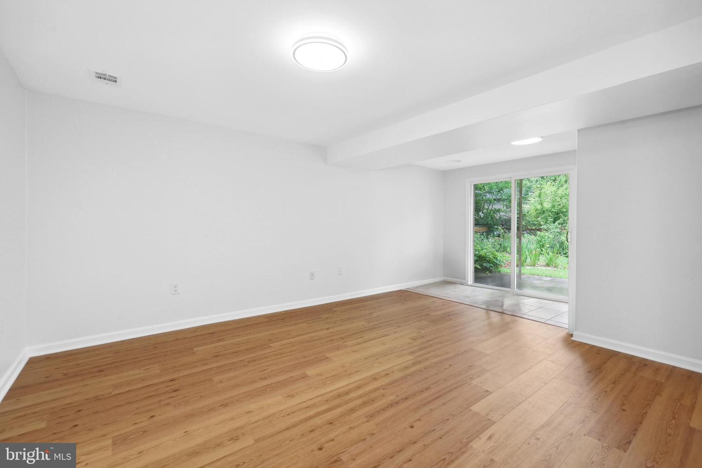 5366 SENECA CT, WOODBRIDGE, Virginia 22193, 3 Bedrooms Bedrooms, ,2 BathroomsBathrooms,Residential,For sale,5366 SENECA CT,VAPW2093416 MLS # VAPW2093416