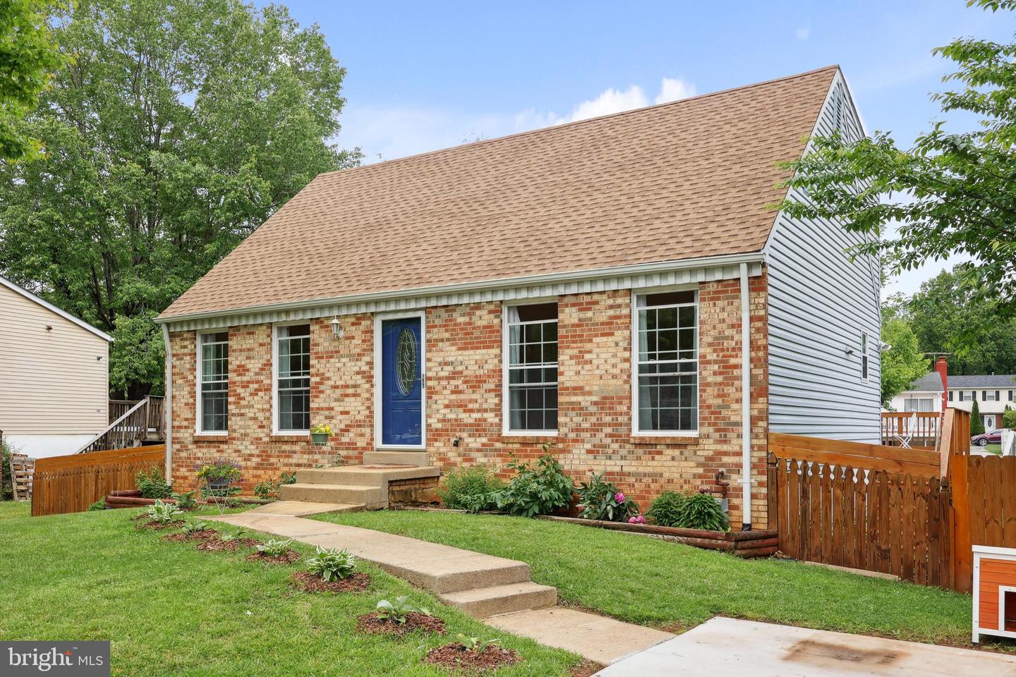 5366 SENECA CT, WOODBRIDGE, Virginia 22193, 3 Bedrooms Bedrooms, ,2 BathroomsBathrooms,Residential,For sale,5366 SENECA CT,VAPW2093416 MLS # VAPW2093416