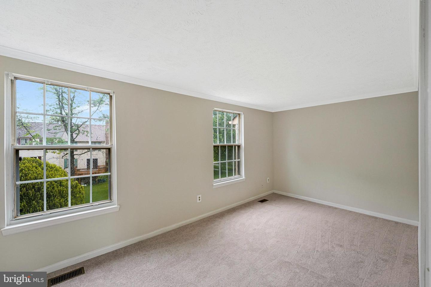 44060 FERNCLIFF TER, ASHBURN, Virginia 20147, 2 Bedrooms Bedrooms, ,3 BathroomsBathrooms,Residential,For sale,44060 FERNCLIFF TER,VALO2095158 MLS # VALO2095158
