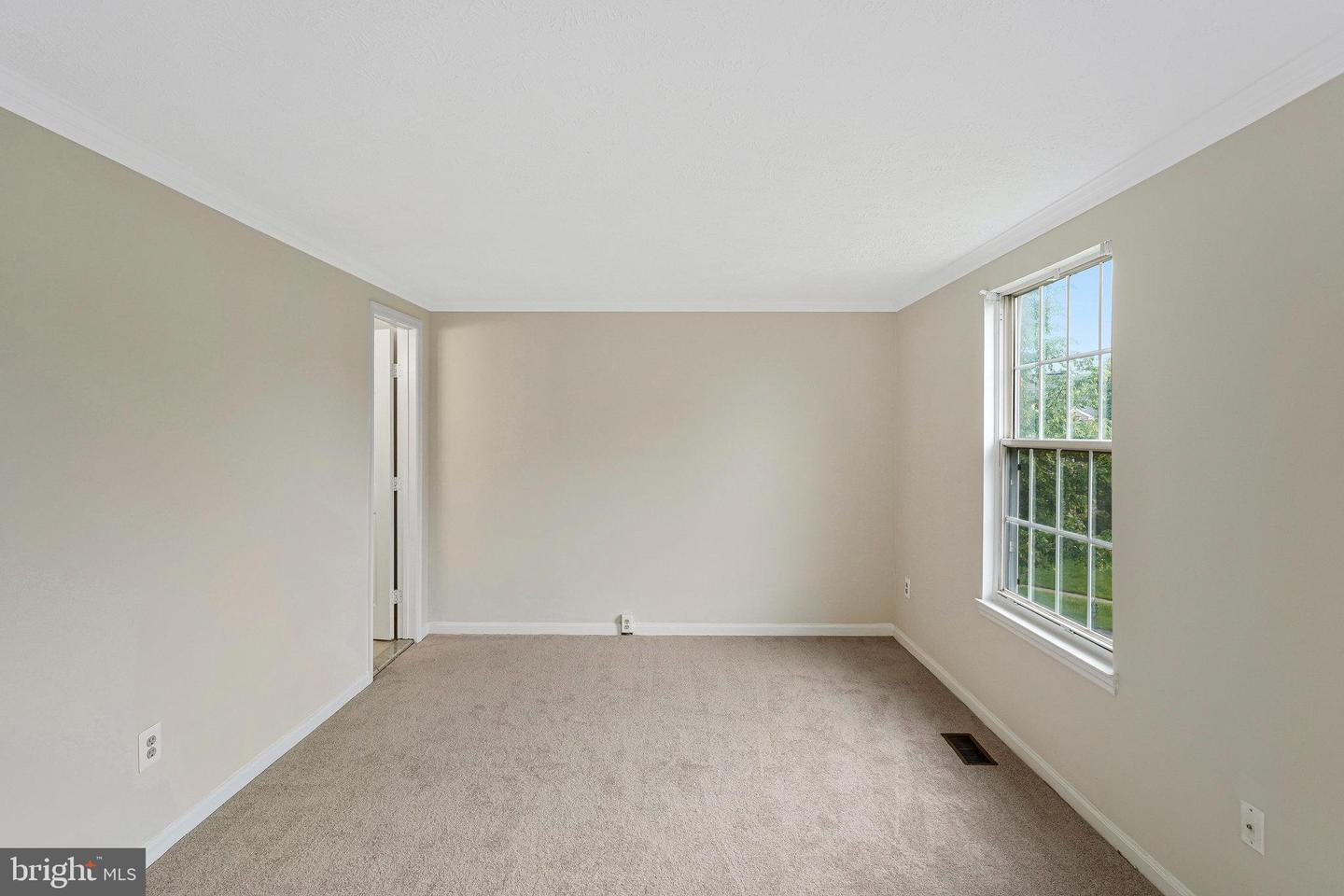 44060 FERNCLIFF TER, ASHBURN, Virginia 20147, 2 Bedrooms Bedrooms, ,3 BathroomsBathrooms,Residential,For sale,44060 FERNCLIFF TER,VALO2095158 MLS # VALO2095158