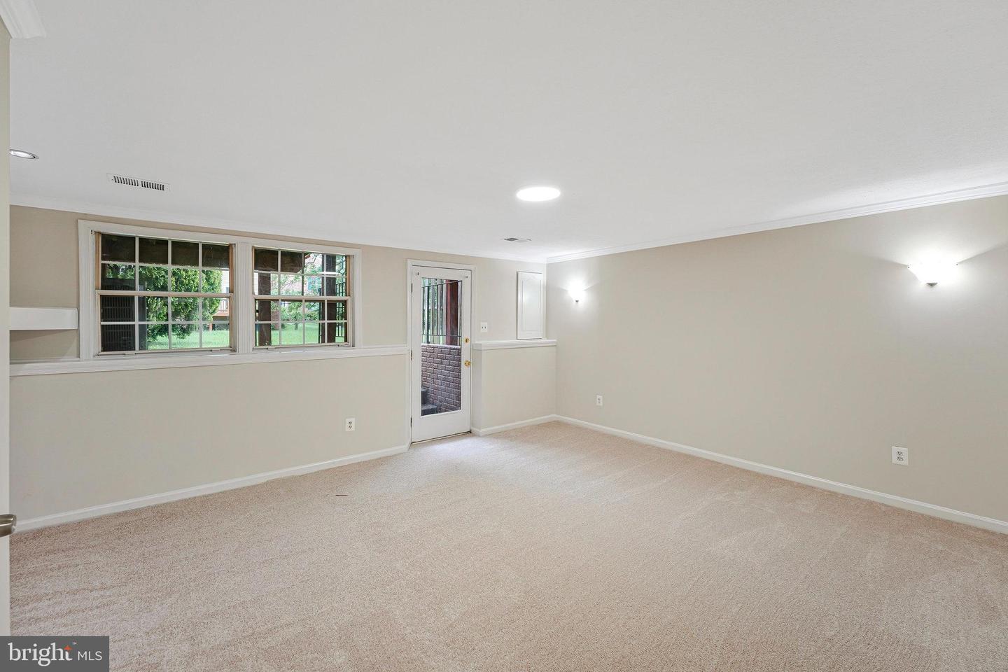 44060 FERNCLIFF TER, ASHBURN, Virginia 20147, 2 Bedrooms Bedrooms, ,3 BathroomsBathrooms,Residential,For sale,44060 FERNCLIFF TER,VALO2095158 MLS # VALO2095158