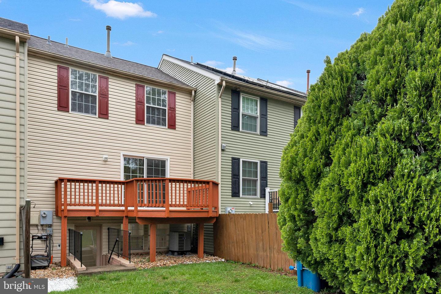 44060 FERNCLIFF TER, ASHBURN, Virginia 20147, 2 Bedrooms Bedrooms, ,3 BathroomsBathrooms,Residential,For sale,44060 FERNCLIFF TER,VALO2095158 MLS # VALO2095158
