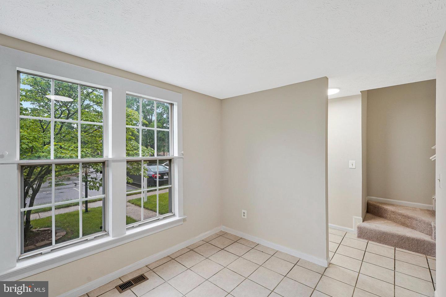 44060 FERNCLIFF TER, ASHBURN, Virginia 20147, 2 Bedrooms Bedrooms, ,3 BathroomsBathrooms,Residential,For sale,44060 FERNCLIFF TER,VALO2095158 MLS # VALO2095158