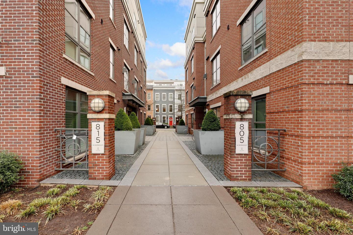 815 N PATRICK ST #106, ALEXANDRIA, Virginia 22314, 2 Bedrooms Bedrooms, ,1 BathroomBathrooms,Residential,For sale,815 N PATRICK ST #106,VAAX2044776 MLS # VAAX2044776